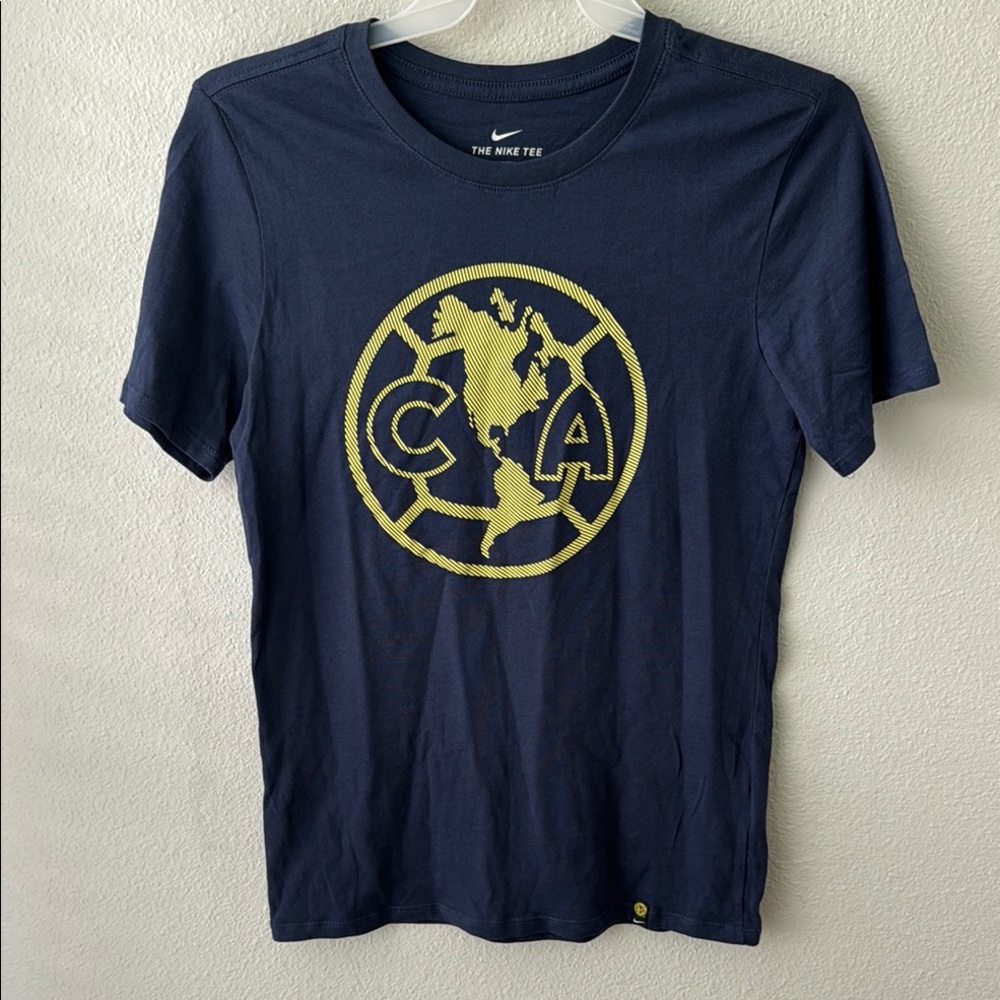 NWOT Nike Club America Short Sleeve Tee